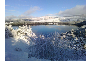 Le Lac d'Issarlès un matin d'hiver 